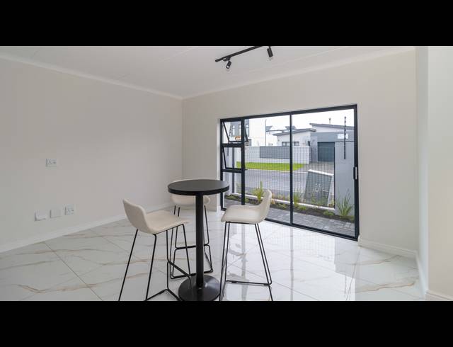 3 BEDROOM DUPLEX FOR SALE IN SANDOWN